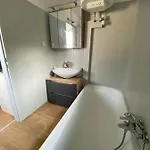 Wohnen Im Ehemaligen Kloster In Am Attersee 아파트
