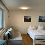 아파트 Wohnen Im Ehemaligen Kloster In Am Attersee 쇼어플링