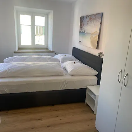 Apartment Wohnen Im Ehemaligen Kloster In Am Attersee *