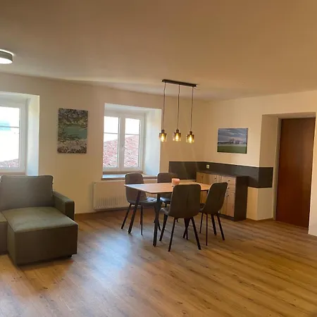 Apartment Wohnen Im Ehemaligen Kloster In Am Attersee