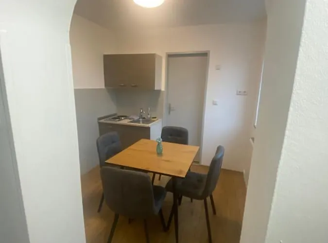 Wohnen Im Ehemaligen Kloster In Am Attersee * Schörfling