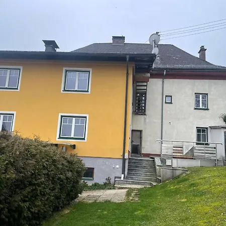 Wohnen Im Ehemaligen Kloster In Am Attersee Διαμέρισμα Schörfling