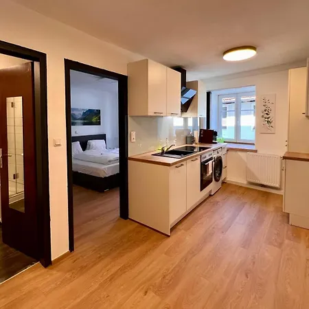 Wohnen Im Ehemaligen Kloster In Am Attersee Appartement