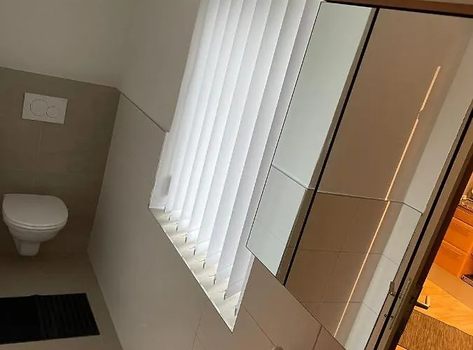 Wohnen Im Ehemaligen Kloster In Am Attersee Διαμέρισμα *