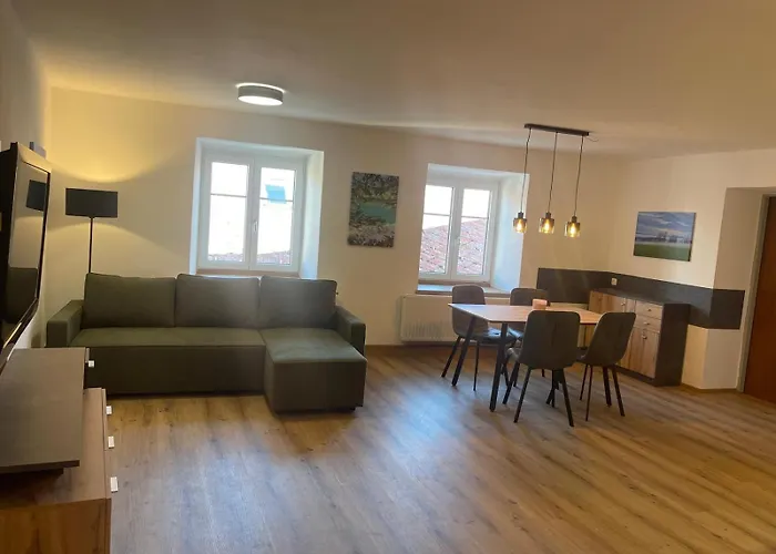 Διαμέρισμα Wohnen Im Ehemaligen Kloster In Am Attersee